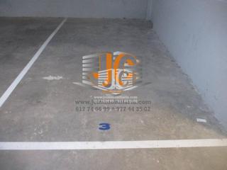 Aparcament cotxe  Freginals. Parking en venta en casc antic