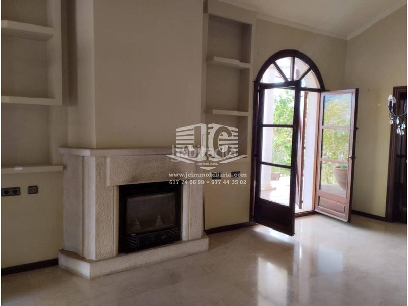 Foto 086100ce-8829-4c8a-81ae-0d81a82f069d. Chalet  en venta, en Urbanitzacions Tortosa