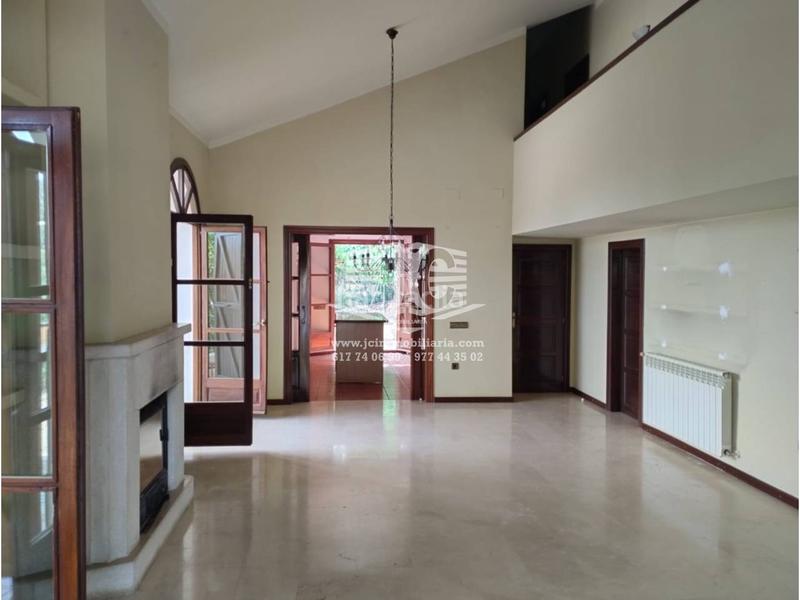 Foto 0d37ad04-ae30-43c1-b528-0330d2fd2bdc. Chalet  en venta, en Urbanitzacions Tortosa