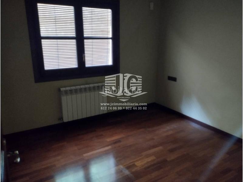 Foto 6aadd1d5-b747-437b-9630-868672ad1f74. Chalet  en venta, en Urbanitzacions Tortosa