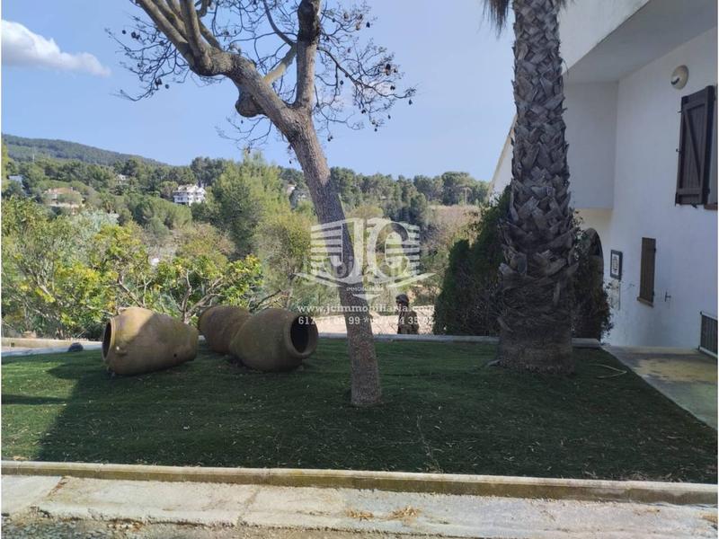 Foto a332015d-2526-4c96-8586-12ede8e6d32b. Chalet  en venta, en Urbanitzacions Tortosa