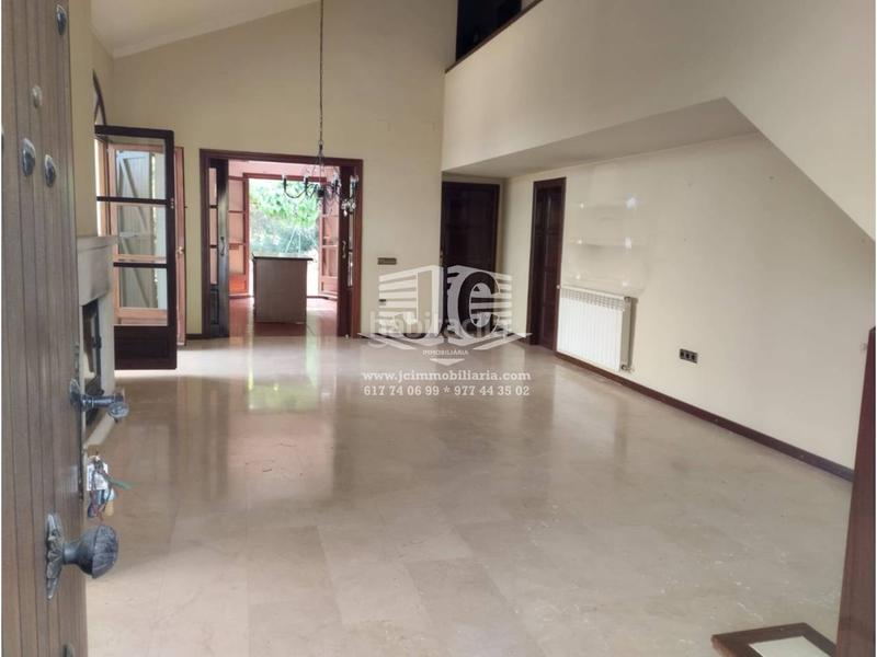 Foto bbfee7ce-1b0d-4da9-b6fd-e1f2edc7f352. Chalet  en venta, en Urbanitzacions Tortosa