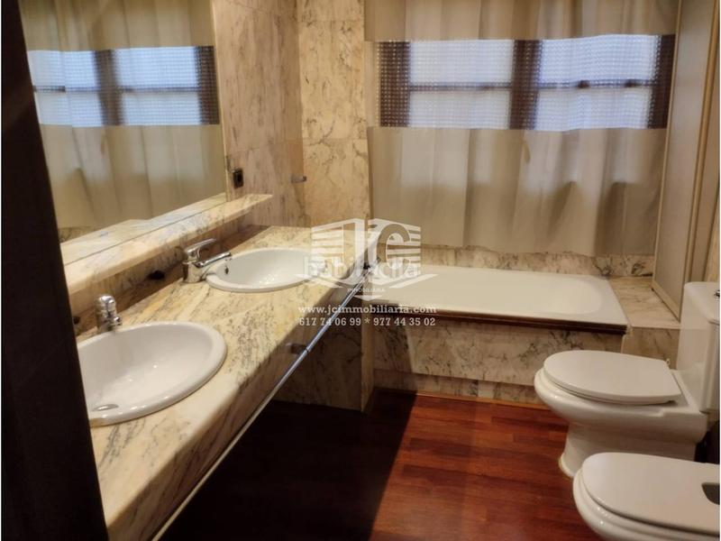 Foto ee489abb-6eca-45ce-a6a1-4141bdb19151. Chalet  en venta, en Urbanitzacions Tortosa