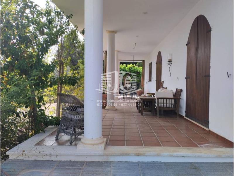 Foto f6ccca33-09e9-421d-9ba7-65a4180ddd06. Chalet  en venta, en Urbanitzacions Tortosa