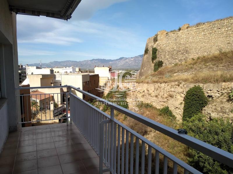 Foto acdd1106-5cd2-4903-99ac-ee1413131507. Piso  en venta en la calle berenguer iv en Centre Tortosa