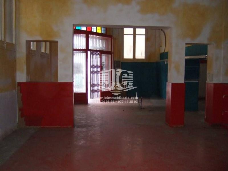 Foto 36679ecd-ac9f-4736-a304-d90c998db318. Alquiler local comercial  en alquiler en Tortosa