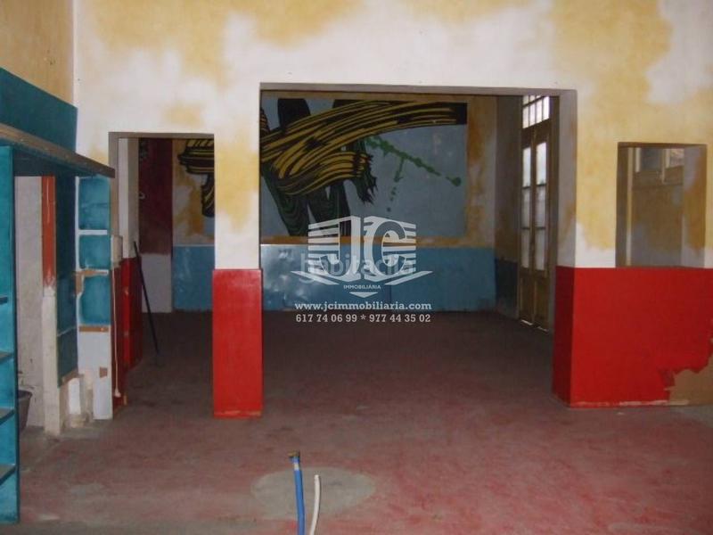 Foto c2531b6d-8af3-4f52-851a-b0945ae6d814. Rent business premise in Centre Tortosa