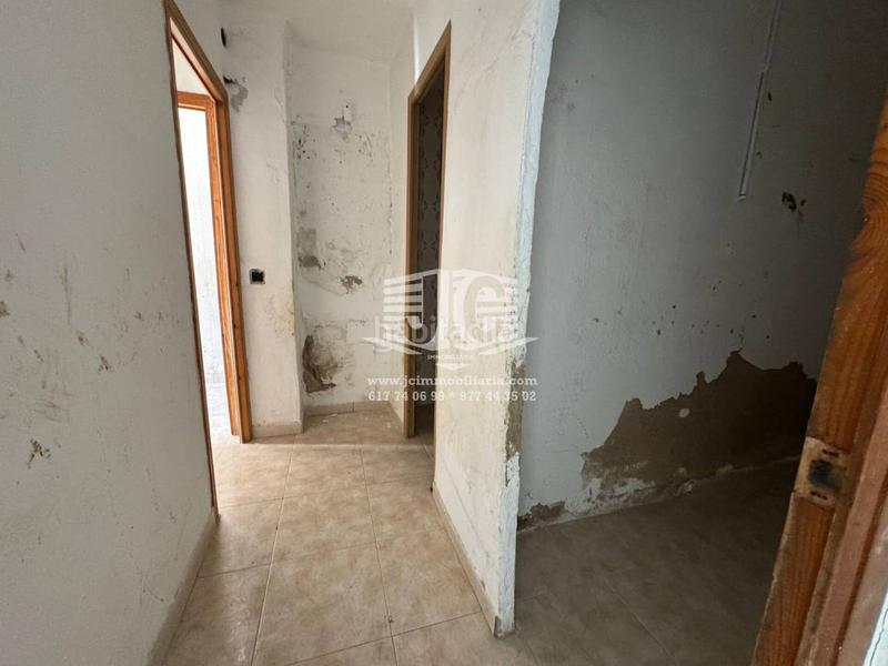 Foto 98a362c1-d1c9-4412-8761-65dd9899010a. House with parking in Deltebre
