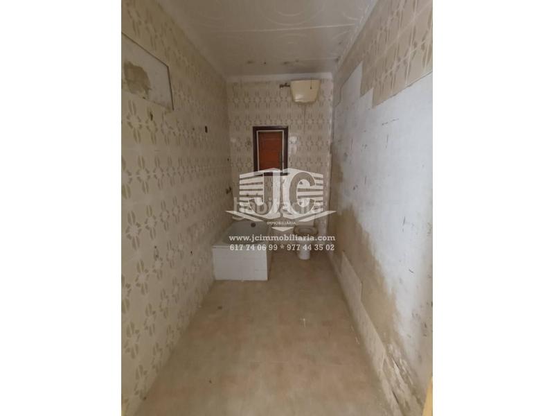 Foto 9c37eada-a683-4d6d-a750-50e4cd753072. House with parking in Deltebre