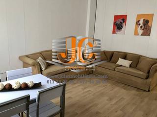 Lloguer Pis  Carbó. Piso en alquiler en centre