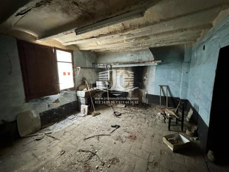 Foto dbeb0996-44e9-41cd-a4f2-cf57e5bc4fda. House in Tivenys