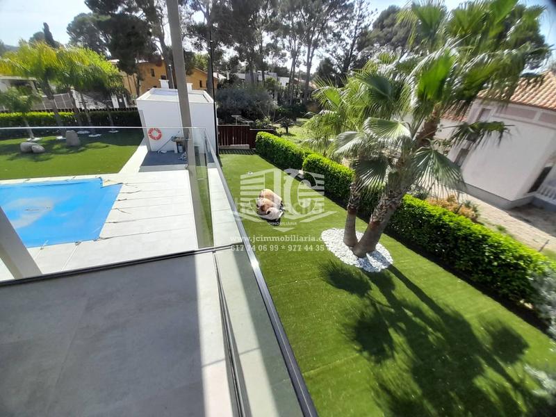 Foto 4f456a24-f4ff-4377-85a3-84d5c7dc8b51. Chalet casa unifamiliar en venta simpàtica en Urbanitzacions Tortosa