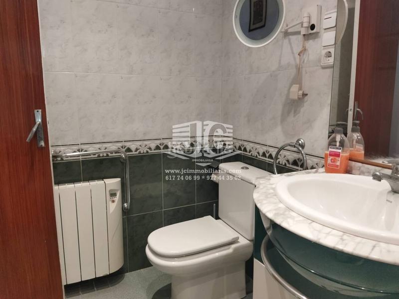 Foto 02ab4caf-8b04-4b28-9a08-c08eb6787af9. Casa amb aparcament a Tivenys