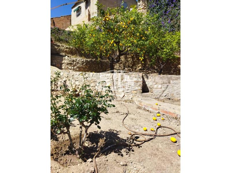 Foto a25edde0-74ab-4c6d-908c-da4cb93908dd. Casa amb aparcament a Tivenys