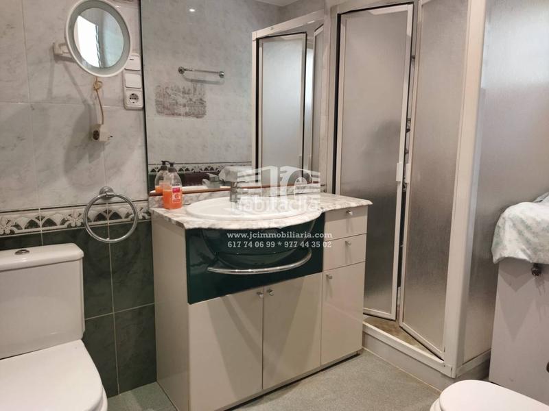 Foto c5e96e73-99e2-4309-bca8-017bbfea53e3. Casa amb aparcament a Tivenys