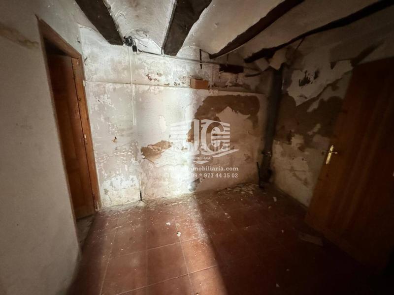 Foto 3ea6728e-a486-4c03-85bf-f7513bdef2cd. House in Benissanet