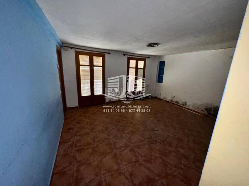 Foto b4b45c3b-d7d2-4c70-9d76-6b59800777c3. House in Benissanet