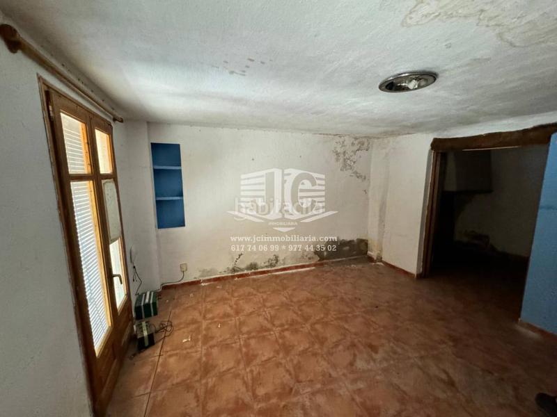 Foto ea6ba137-e047-41d1-8c2d-15443e2a2f2b. House in Benissanet