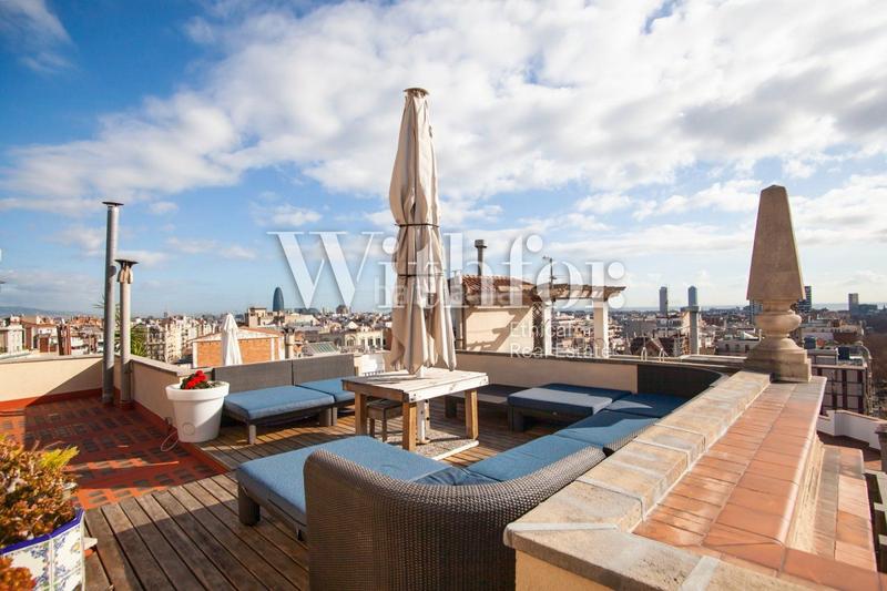 Foto 035986db-c846-409c-bc81-feac2183bbef. Attique avec chauffage piscine dans Dreta de l´Eixample Barcelona