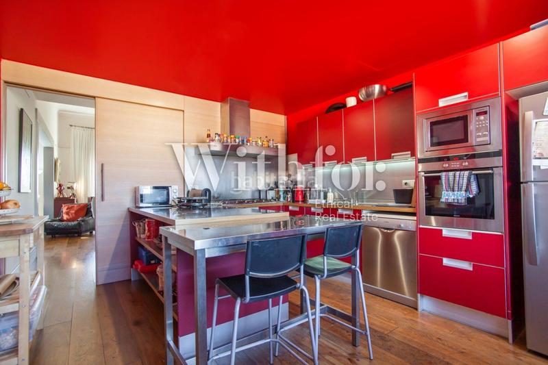 Foto 4a442f00-4e92-40ae-8ccb-42a00eefc9ba. Attique avec chauffage piscine dans Dreta de l´Eixample Barcelona