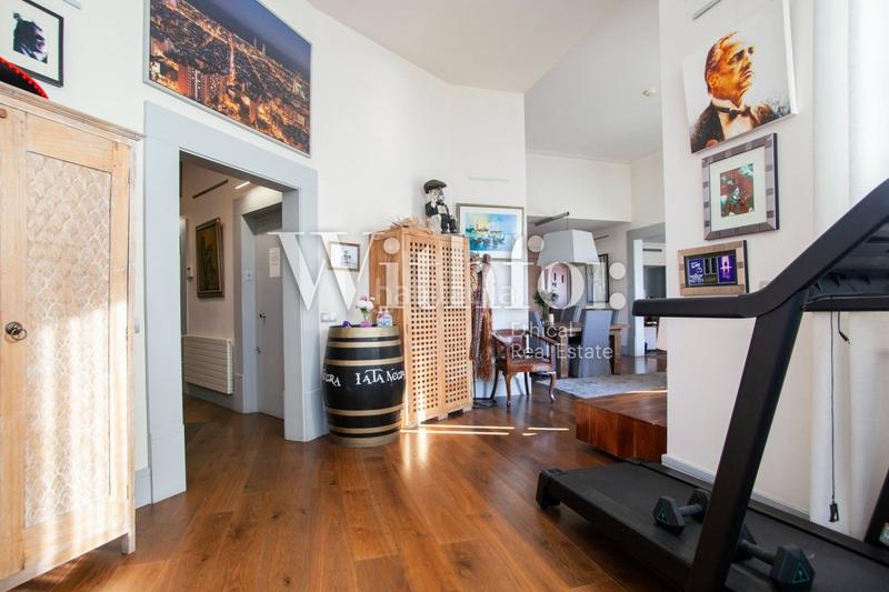 Foto a2fe5baa-00b0-49c9-a7ec-d4b56b14f2c0. Attique avec chauffage piscine dans Dreta de l´Eixample Barcelona