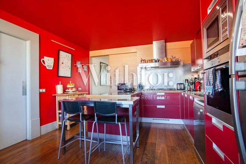 Foto b9575ade-9ed1-46b9-8402-47e2d98cd8ba. Attique avec chauffage piscine dans Dreta de l´Eixample Barcelona