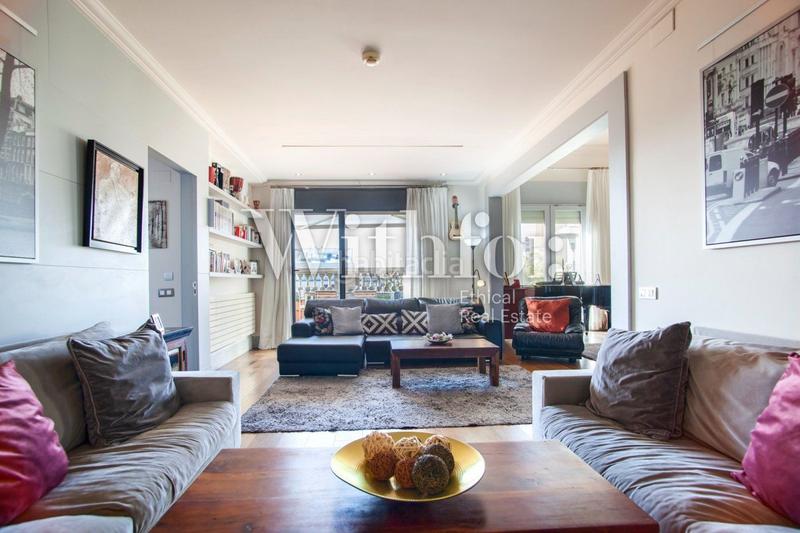 Foto c17b8d82-7853-4074-8348-306982d94e0f. Attique avec chauffage piscine dans Dreta de l´Eixample Barcelona