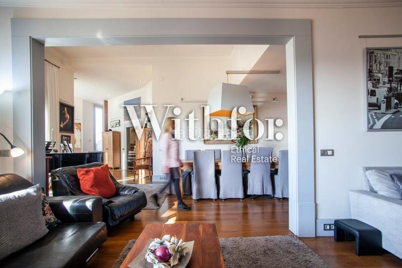 Foto e308a4e8-0710-47a5-bfda-21aeb82a5cff. Attique avec chauffage piscine dans Dreta de l´Eixample Barcelona