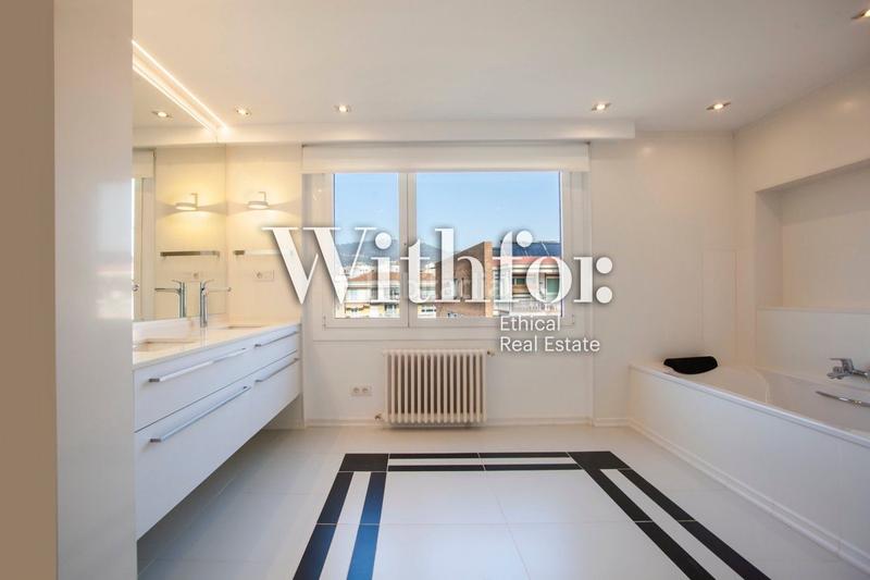 Foto 615a2724-61b4-4444-ae8e-a6012e437eed. Pis amb calefacció aparcament a Sant Gervasi - Galvany Barcelona