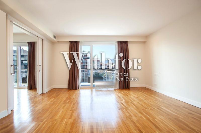 Foto d993c286-c98f-46ed-aac2-4c2166cc3c2d. Pis amb calefacció aparcament a Sant Gervasi - Galvany Barcelona