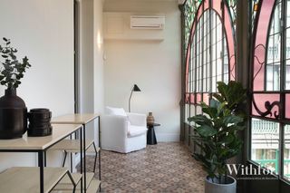 Rent Flat  Gran vía corts catalanes. The oller