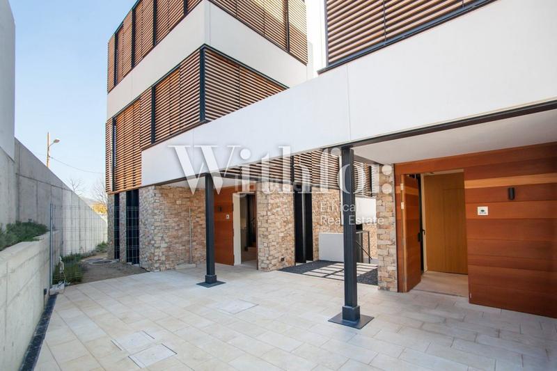 Foto ced52ee5-95e8-454d-aebe-16afd9f95887. Maison avec chauffage piscine dans Sarrià Barcelona