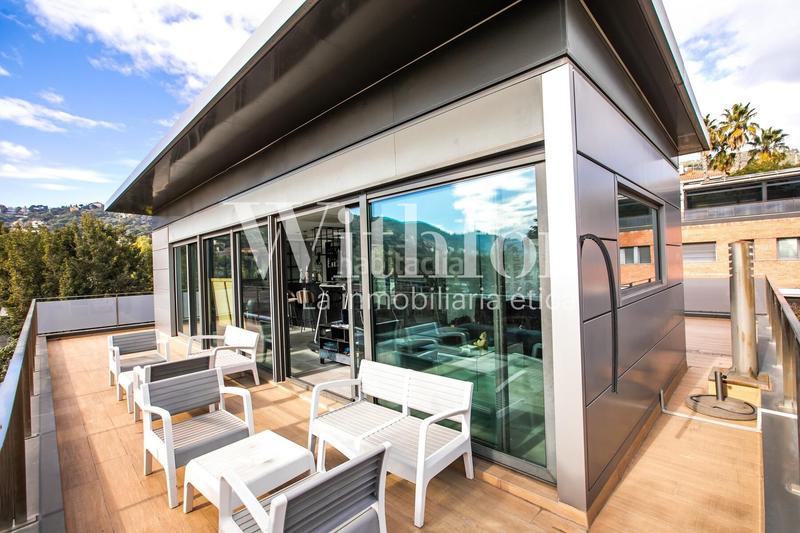 Foto 0d4f8fc3-b85b-4db0-9371-88e75573de6c. Xalet amb calefacció aparcament piscina a Sarrià Barcelona