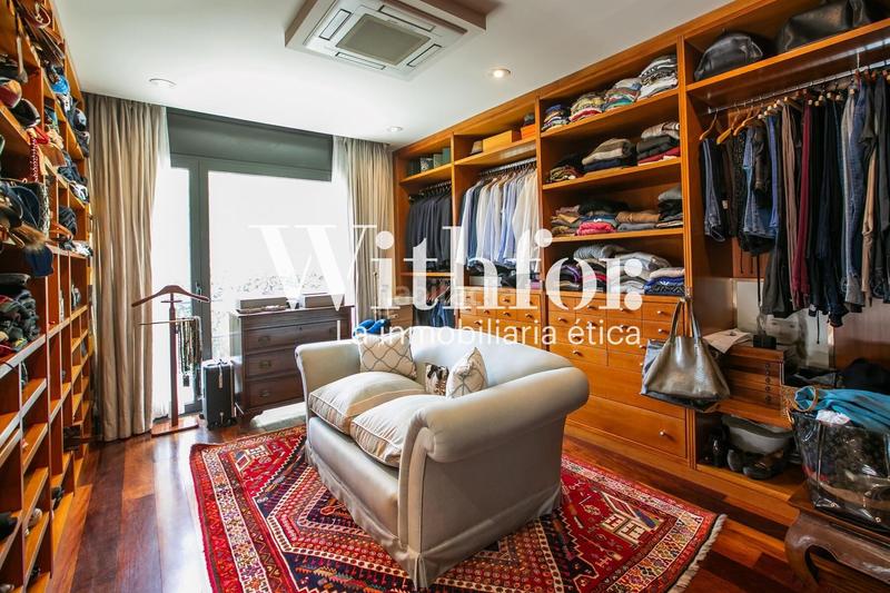 Foto 3a5070dd-31ea-4a20-83d7-b6d0ef3e2049. Chalet con riscaldamento parcheggio piscina in Sarrià Barcelona