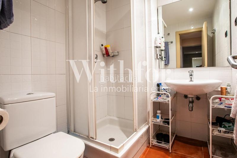 Foto 4823f214-f104-43e5-9143-15a28b7014ec. Chalet con riscaldamento parcheggio piscina in Sarrià Barcelona
