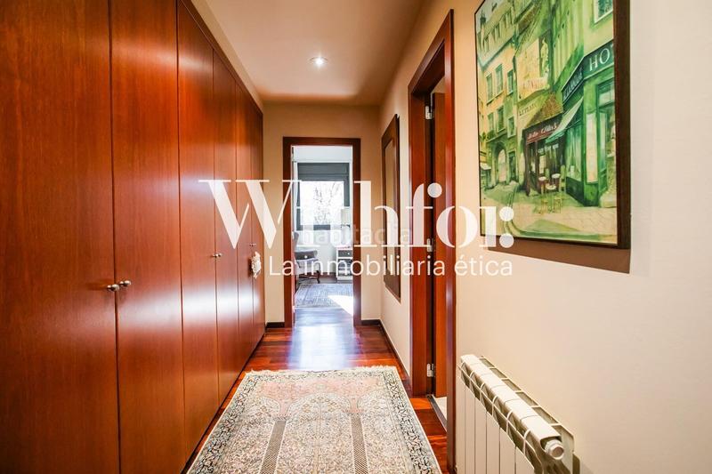 Foto 4ddd4aa9-3853-445d-bb56-044a16f532f9. Chalet con riscaldamento parcheggio piscina in Sarrià Barcelona