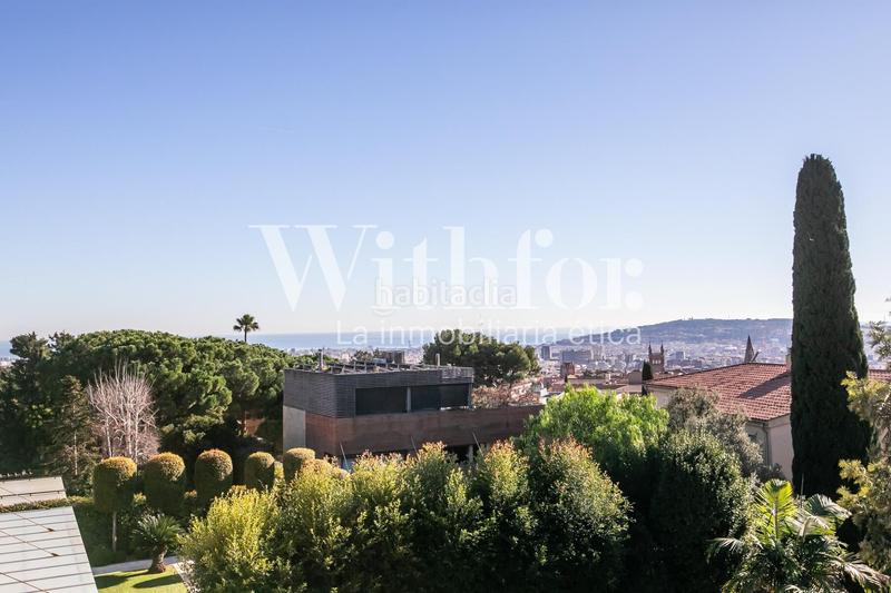 Foto e3a9ba14-676c-4299-8c48-ae2cdd5c144c. Chalet con riscaldamento parcheggio piscina in Sarrià Barcelona