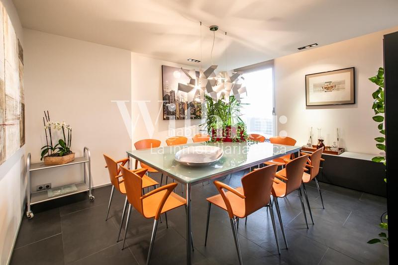 Foto 8a51dbeb-5aae-40d2-937d-ba7e3b623711. Tríplex amb calefacció a Cortes-Huertas Madrid