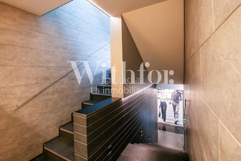 Foto aea81b34-fa00-43cc-b989-3ad069a7a99c. Tríplex amb calefacció a Cortes-Huertas Madrid