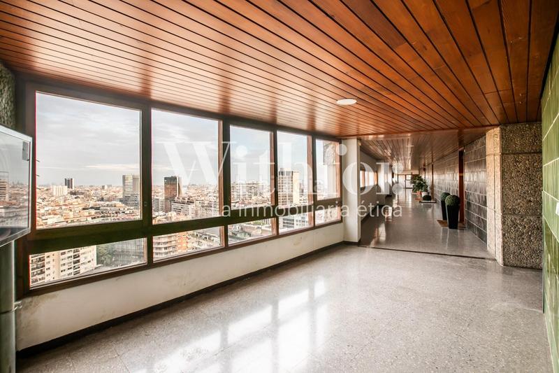 Foto b0b40a42-ea20-4ae3-ab5b-485276da12d7. Tríplex amb calefacció a Cortes-Huertas Madrid