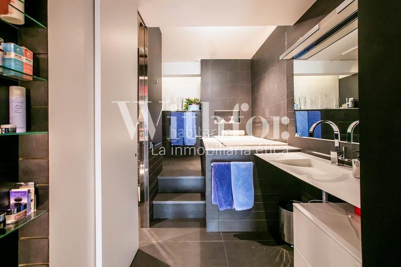 Foto c28bb07b-058c-4833-ba57-3a323230b7ee. Tríplex amb calefacció a Cortes-Huertas Madrid