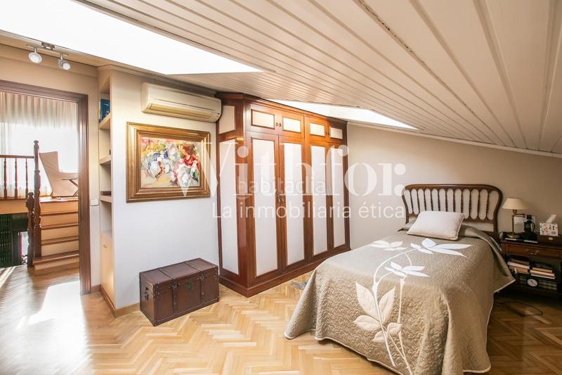 Foto cb0dfbfa-7473-457a-a92a-123a691957d0. Casa pareada the fleury en Sarrià Barcelona