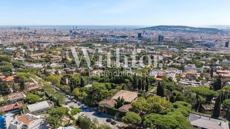 Foto e50576f6-ee5e-4a9d-aacd-4d47d78eb3f3. Chalet avec chauffage parking dans Pedralbes Barcelona