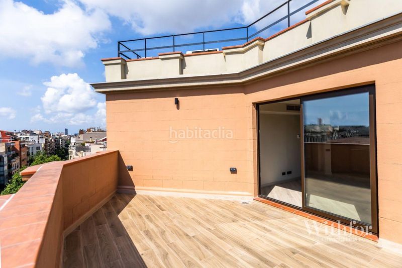 Foto f281238d-63fc-4385-8959-0e0062519682. Àtic amb calefacció a Dreta de l´Eixample Barcelona