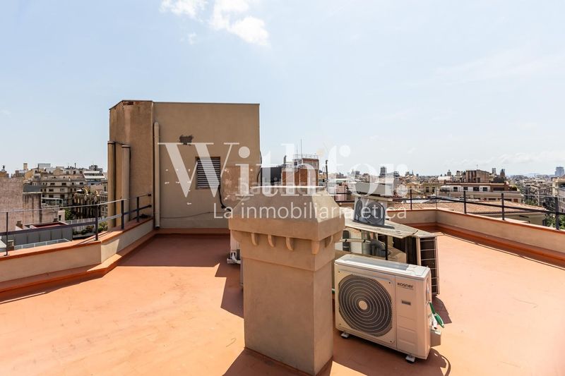 Foto 4cd55649-b097-4c55-bdd5-949798f22b79. Àtic a Dreta de l´Eixample Barcelona