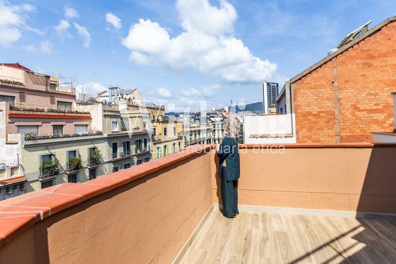 Foto 70b34255-77fe-46e3-8479-8cdd377e232f. Àtic a Dreta de l´Eixample Barcelona