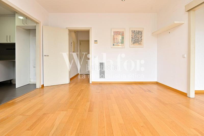 Foto b3ae4b77-3bec-4f8f-ba29-66912163d469. Piso the amiot en L´Antiga Esquerra de l´Eixample Barcelona
