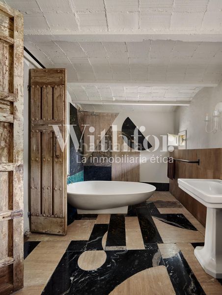 Foto ce3d8ce9-0a47-48a3-ba23-c19032aadd48. House with heating in Pera (La)