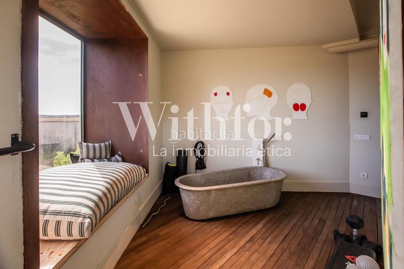 Foto ee3be0ba-c346-4293-b96b-c54382d8b220. Casa can masó en Pera (La)