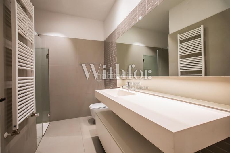 Foto f07b40fe-5c01-4517-8625-e63d859d3999. Alquiler piso the goldstein en Cortes-Huertas Madrid